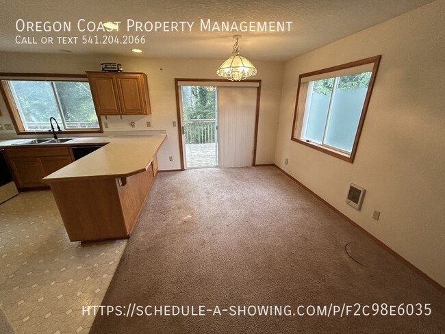 Photo - 185 S Palisade St