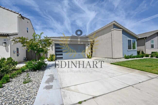 502 Traverse Dr S