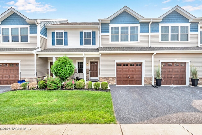Photo - 17 Rockingham Way