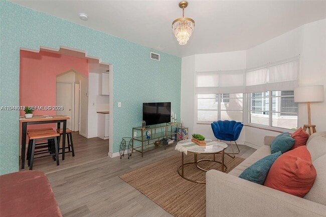 Photo - 530 15th St Unit 104
