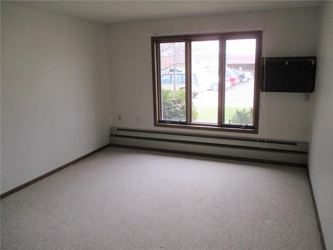 Photo - 512 2nd Ave E Unit #103