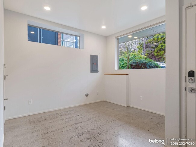 Photo - 1720 27th Ave