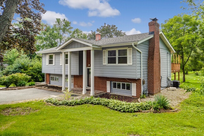 Photo - 110 Haman Rd House