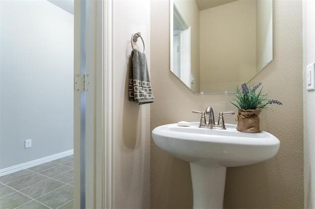 Photo - 3649 Vienna St