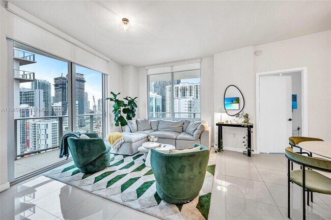 Photo - 1010 SW 2nd Ave Unit 2004