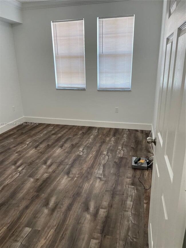 Photo - 533 NE 3rd Ave Unit 210