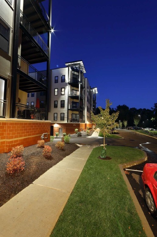 Excelsior Park Apartments