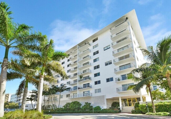 Photo - 1450 Lincoln Rd Condo Unit 505
