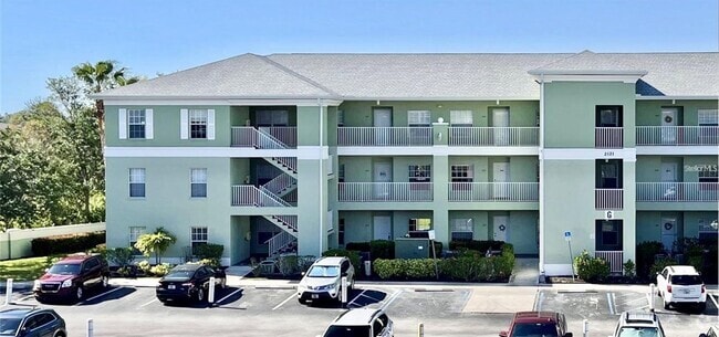Building Photo - AVAILABLE 2026 SEASON! HERITAGE LAKES COND... Unit 202 Rental