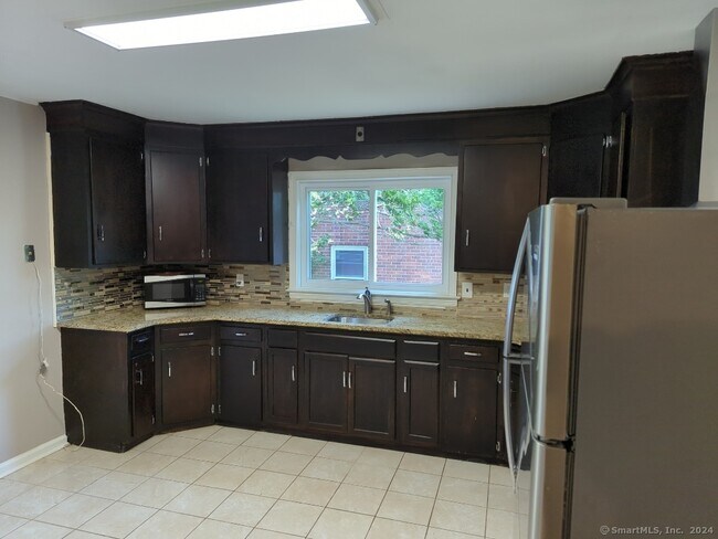 Photo - 1735 Ella T Grasso Blvd