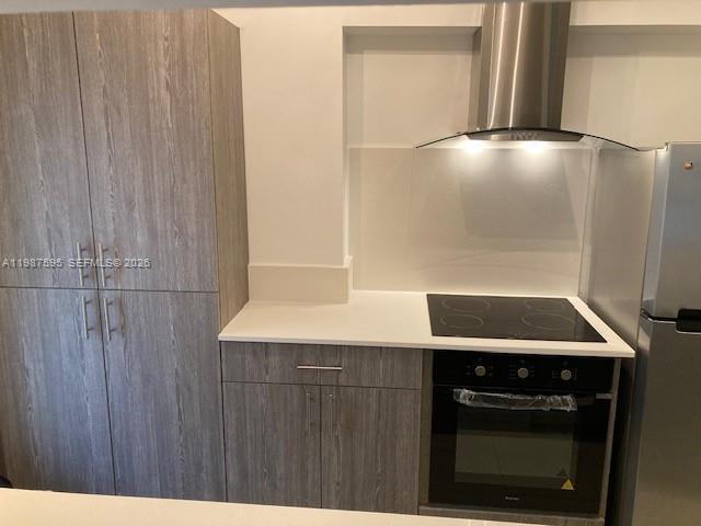 Building Photo - 1498 Jefferson Ave Unit 303