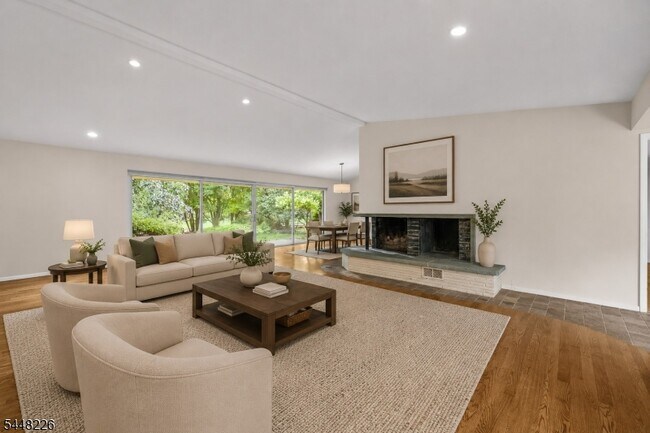 Photo - 29 Wayside Pl