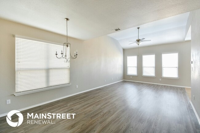 Photo - 6523 Candlecrest Ct