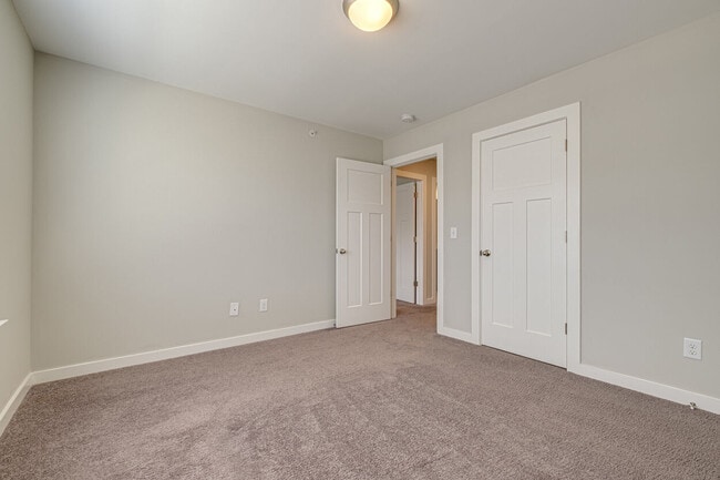 Highland at Hickory Hills Townhomes