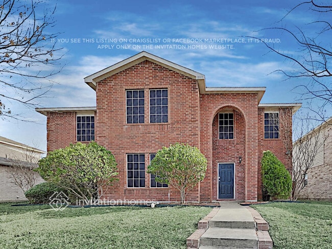 Building Photo - 1537 Englewood Dr