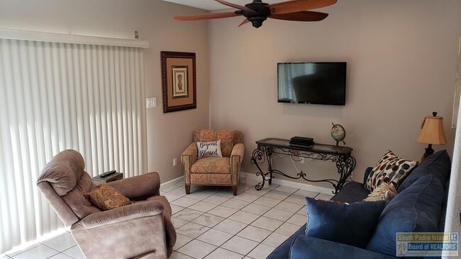 Photo - 801 Beach Blvd