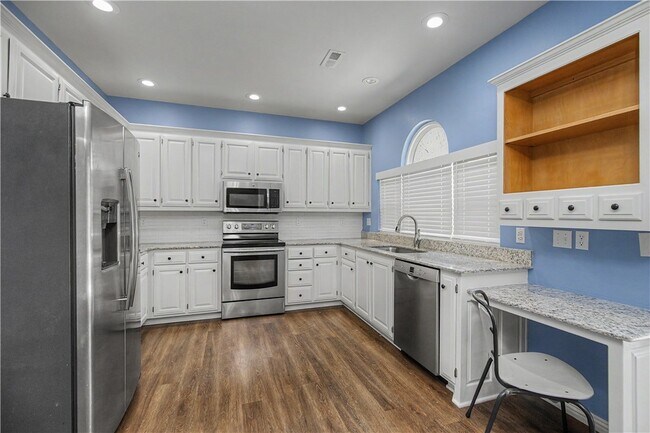 Photo - 29 Ivy Cir
