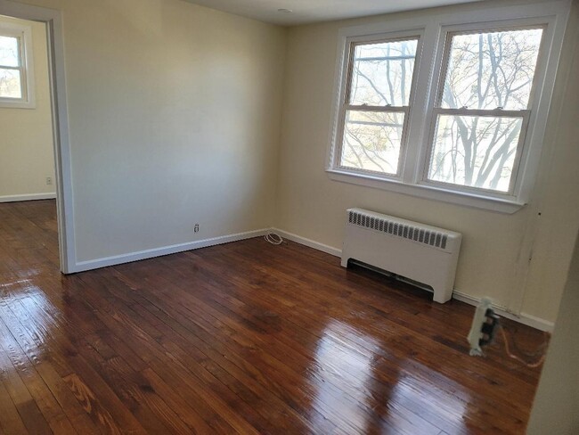 Photo - 2 Smith Ave Apartment Unit 5