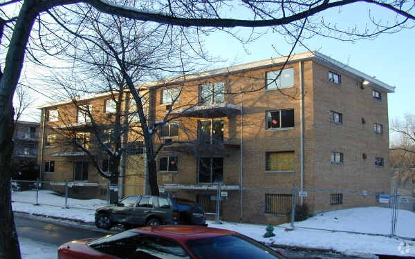 Photo - 4110-4124 Ames St NE