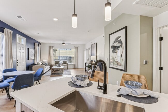 Astoria Kitchen Finishes