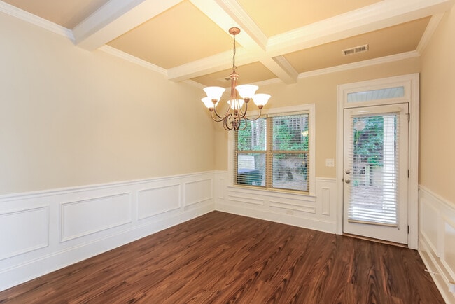 Photo - 425 Ripsaw Ct