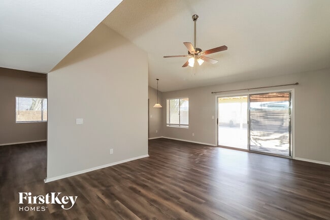 Photo - 8603 W Diana Ave