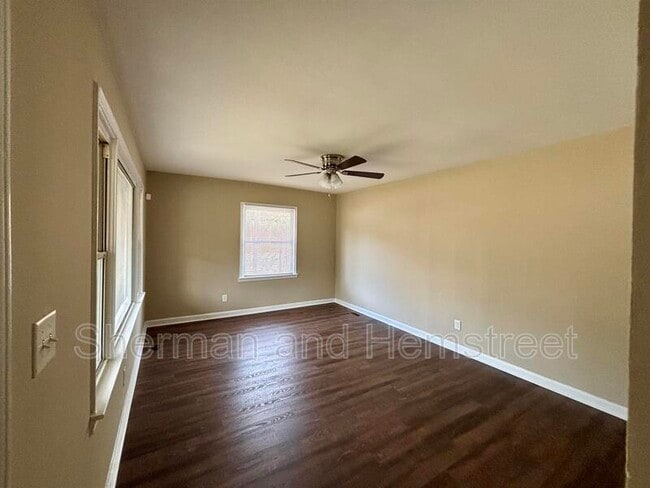 Photo - 2225 Bandler Rd