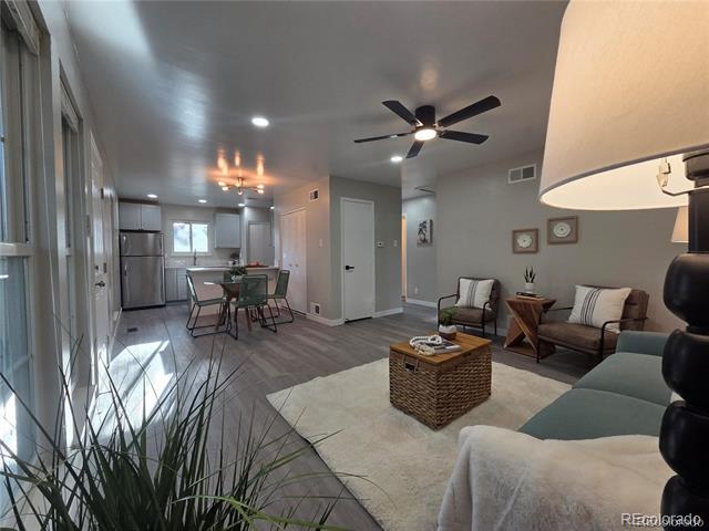 Building Photo - 1250 S Monaco St Pkwy