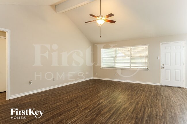 Photo - 20327 Bridgedale Ln