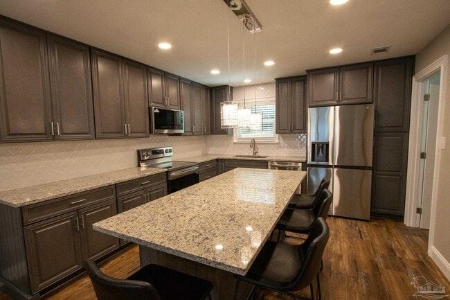 Photo - 91 Faron Cir