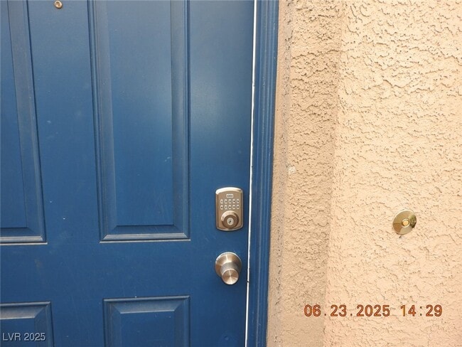 Building Photo - 707 W Sea Harbor Ct Rental