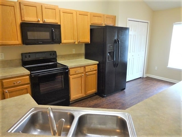 Photo - 7701 Westport Bay Dr