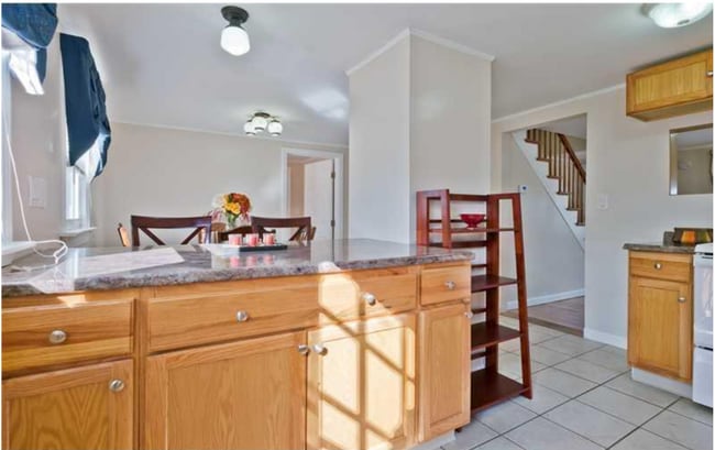 Photo - 157 Evans St