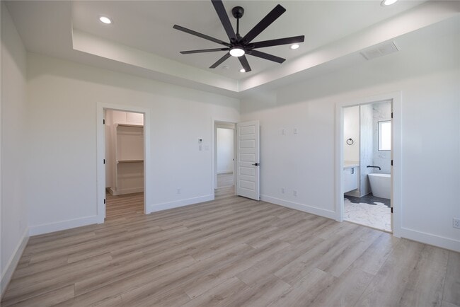 Photo - 4106 Alice St