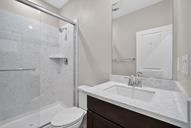 Photo - 1606 Hidden Creek Ln