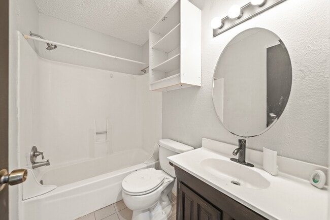 Photo - 7119 Brendam Ln