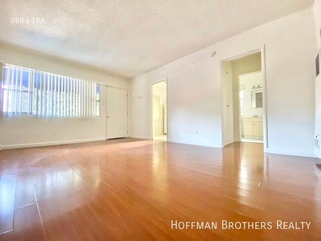 Photo - 3718 Mentone Ave Unidad 1A