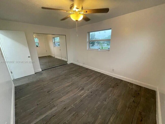 Photo - 3906 SW 12th Ct Unit 1-4