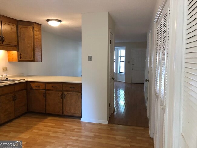 Photo - 415 Peabody St