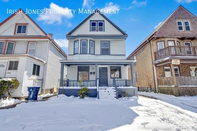 Photo - 39 Glendale Pl Unit Upper