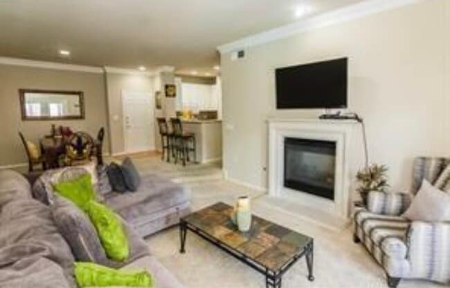 Photo - 2400 McCue Rd Unidad 337