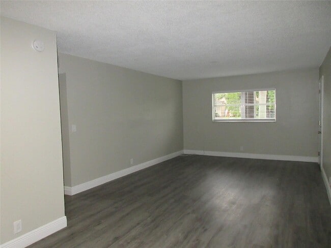 Photo - 4280 Woodside Dr Apartamento Unidad 10