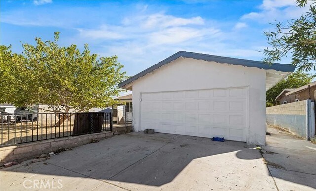 Photo - 38466 Sumac Ave House