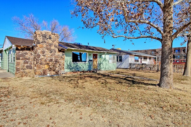 Photo - 2430 Bunting Ave Unit A