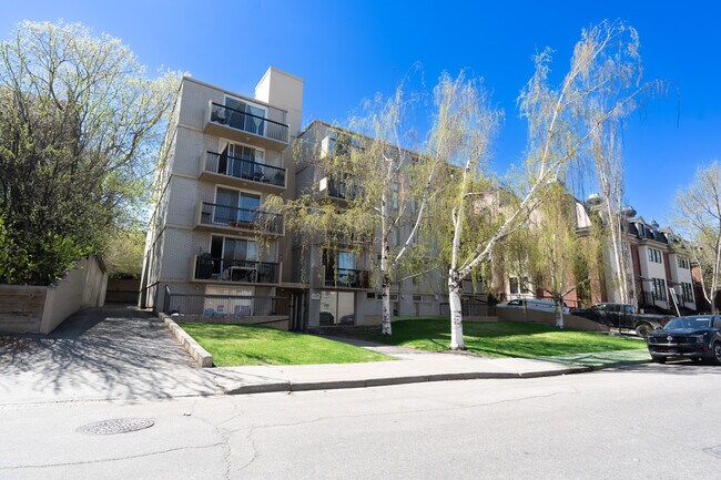 Photo - 1129 Cameron Ave SW Unité 502