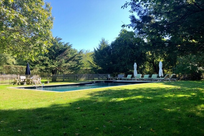 Photo - 166 Hog Creek Rd