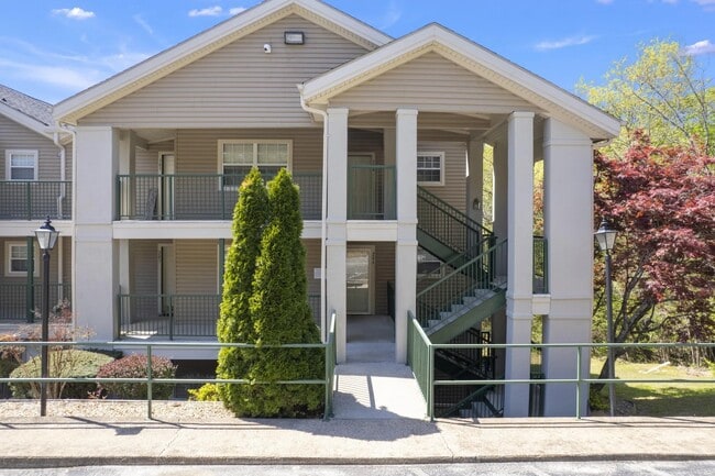 Photo - 400 E Rockford Dr Unit #104