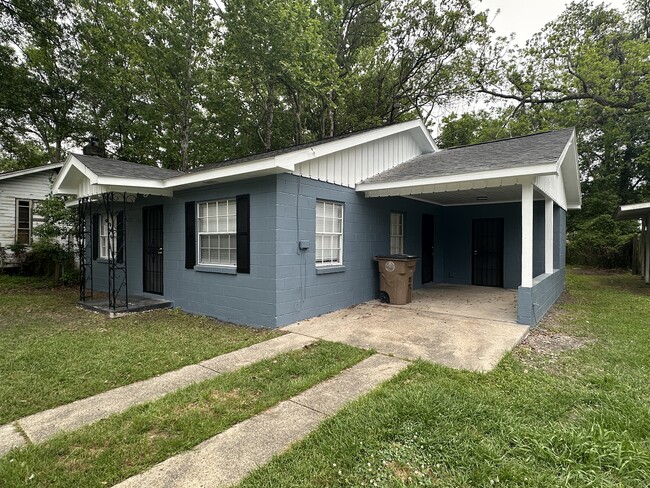 Photo - 1207 Bay Ave House