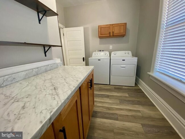 Photo - 101 Glen St Unit 8