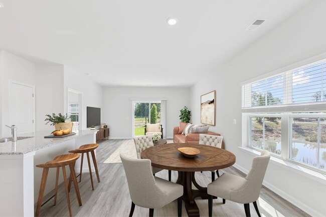 Photo - Benton Grove